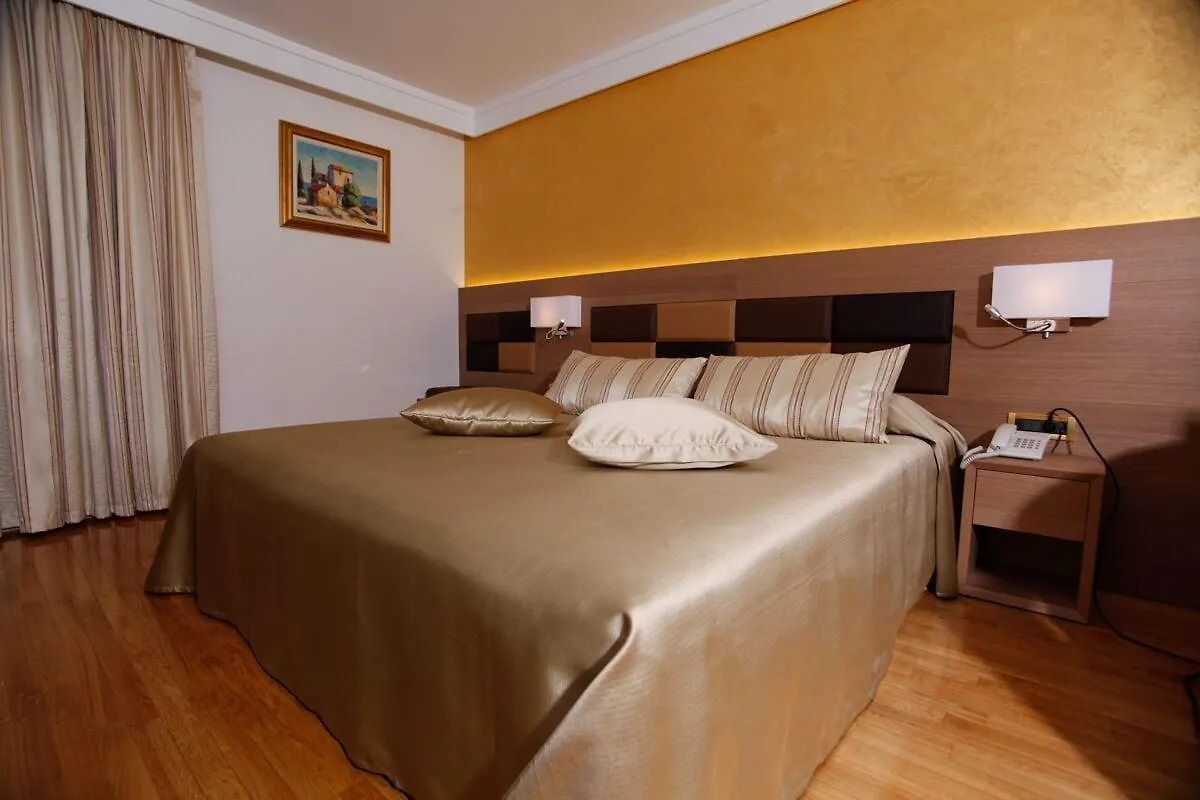 Hotel Cittar Novigrad  4*, Novigrad (Istria)