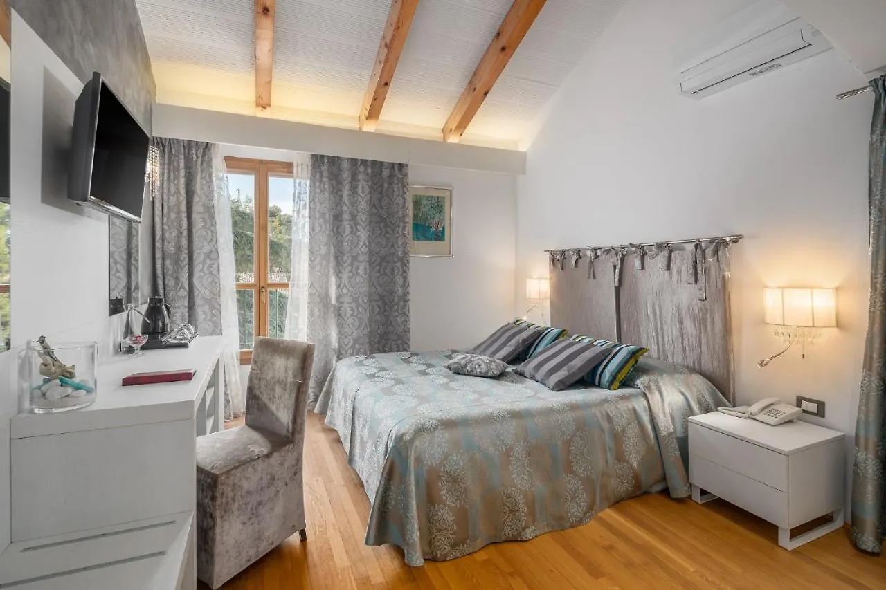 Hotel Cittar Novigrad  4*, Novigrad (Istria)